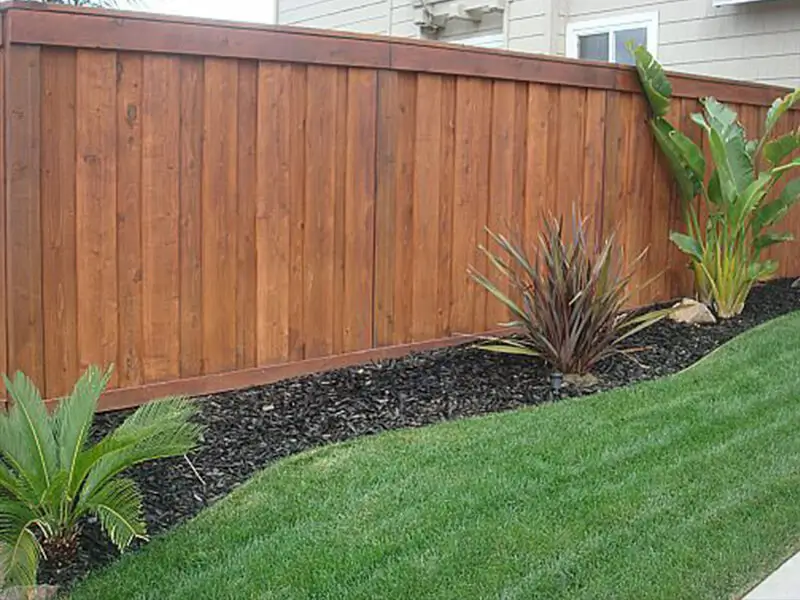 Board on board redwood fence